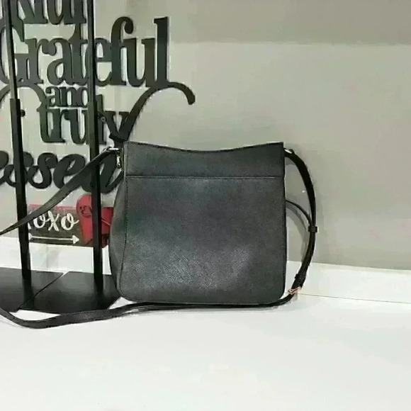 Michael Kors Crossbody Bag Black pebble leather Medium Size - Picture 2 of 3